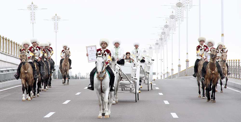 The fame of Akhal-teke horses grows in the world